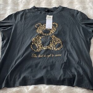 Stylish Charcoal Tee with Leopard Bear Design